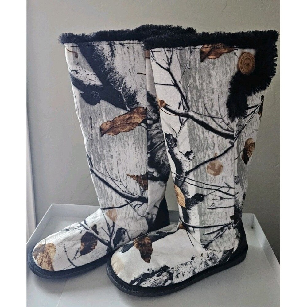 Muk Luks Womens Winter Boots Size 8 Cozy Knit Faux Fur Warm Cabin Style